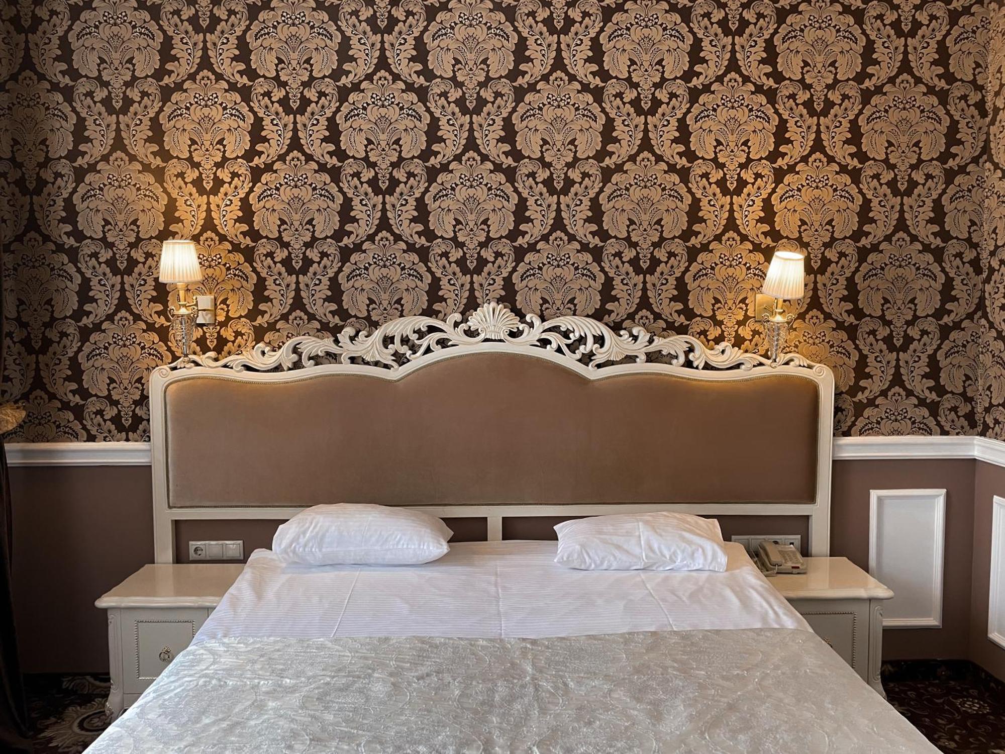 Royal Grand Hotel Kyiv Room photo