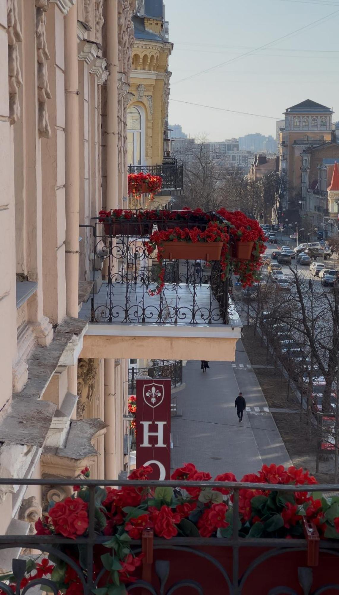 Royal Grand Hotel Kyiv Exterior photo
