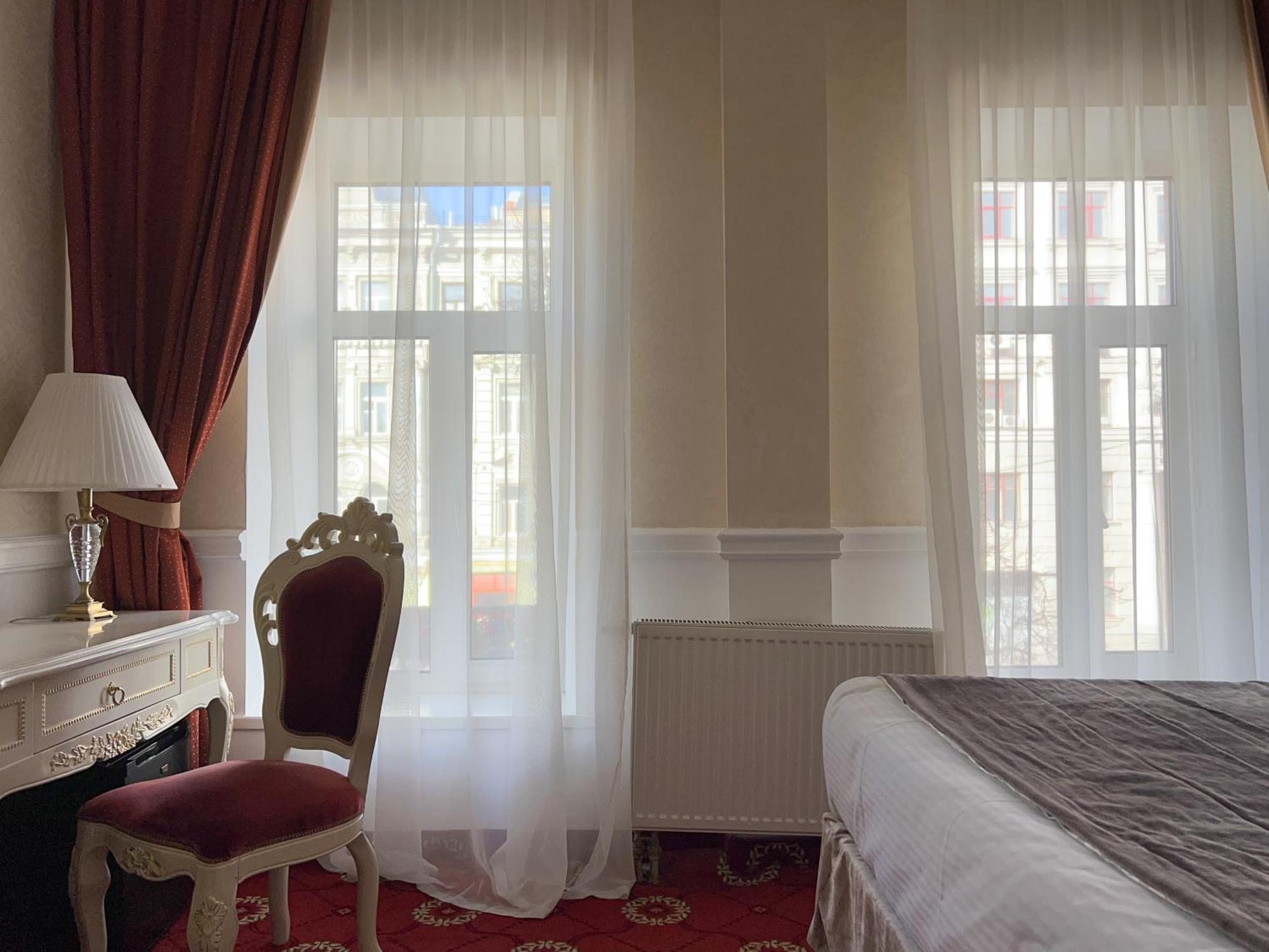 Royal Grand Hotel Kyiv Room photo
