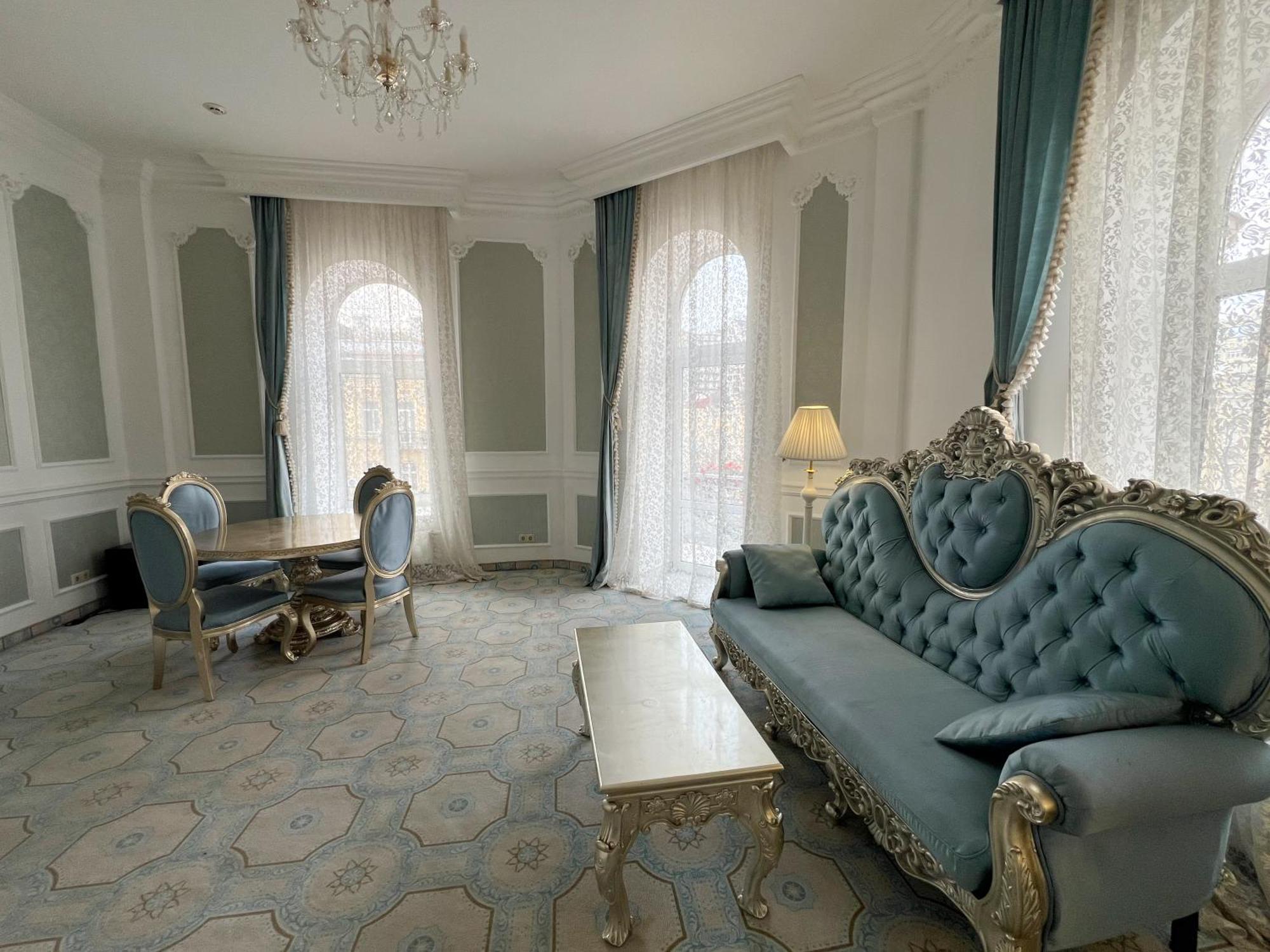 Royal Grand Hotel Kyiv Room photo