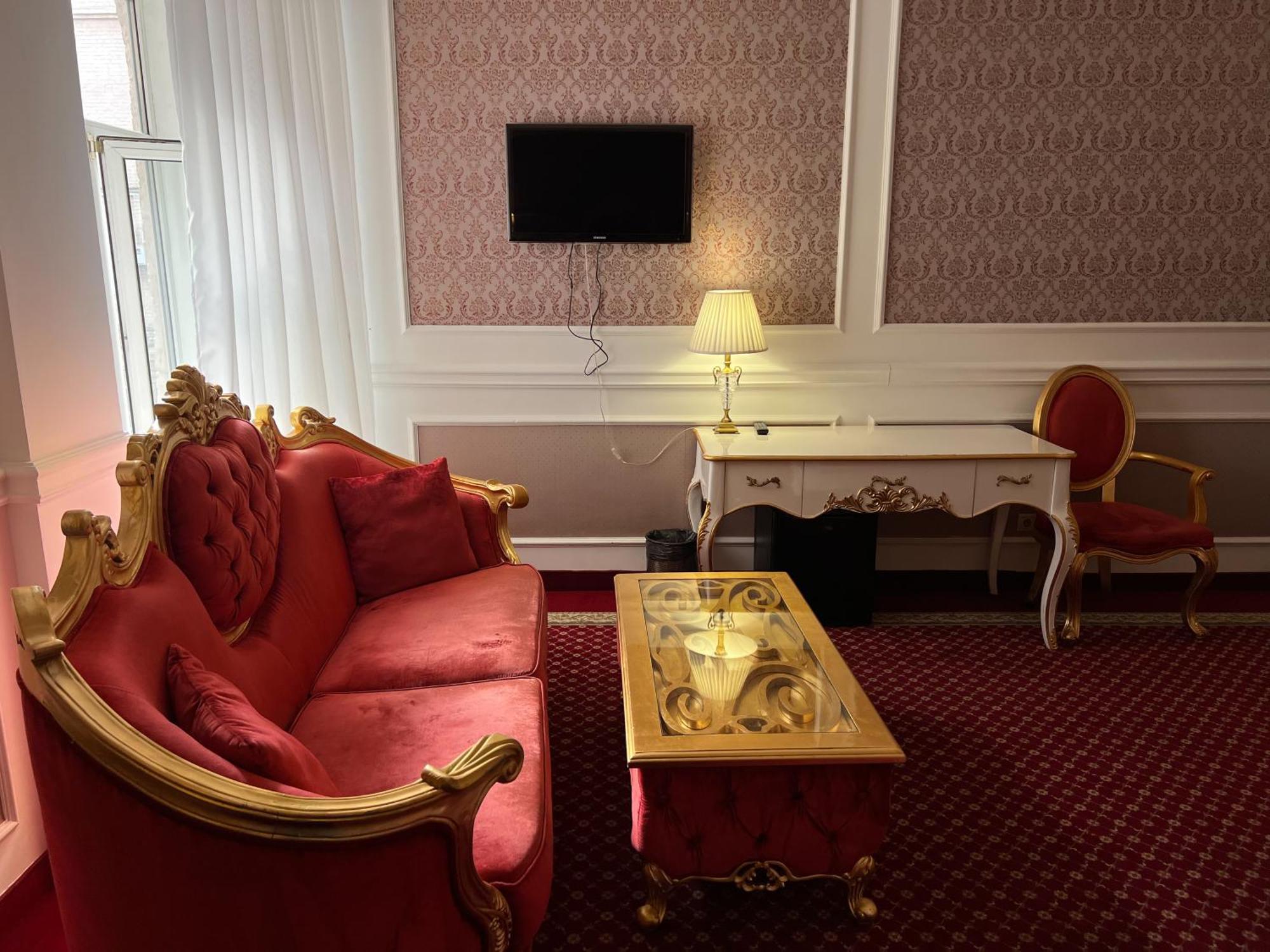 Royal Grand Hotel Kyiv Room photo